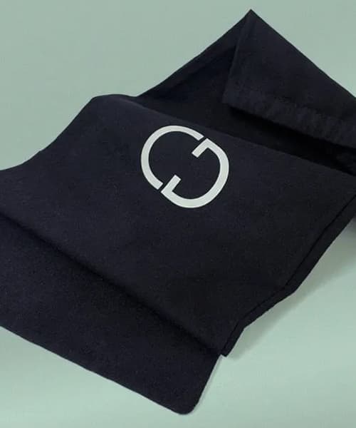 Branded dust bag for clothing brands.